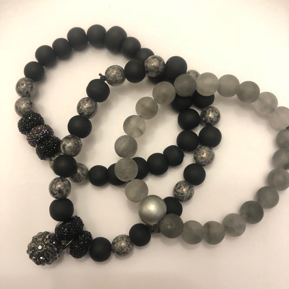 Stacking stretch bracelets